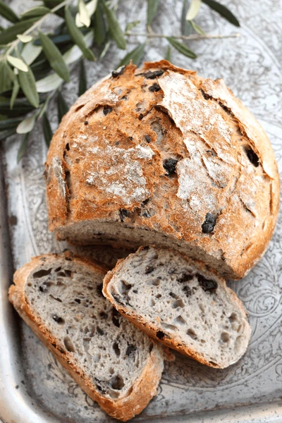 Homemade Black Olive Bread Recipe